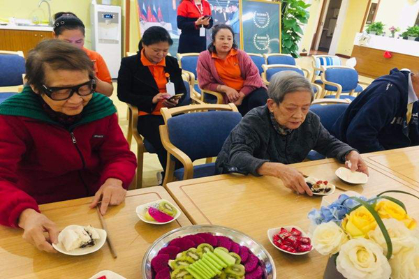 寸草春晖养老院加盟费_寸草春晖养老院加盟电话_养老院加盟利润