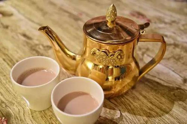 人在茶在奶茶加盟费多少钱？人在茶在奶茶加盟费多少钱？