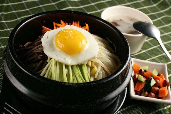 正一味石锅拌饭加盟需要多少钱？有哪些加盟优势？