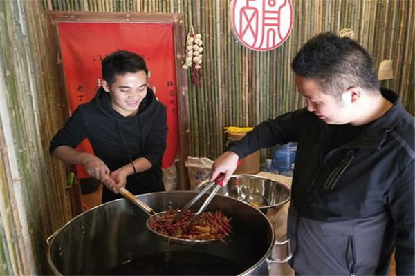 卤丁记卤味加盟费用多少_卤丁记卤味加盟条件及流程【官网】