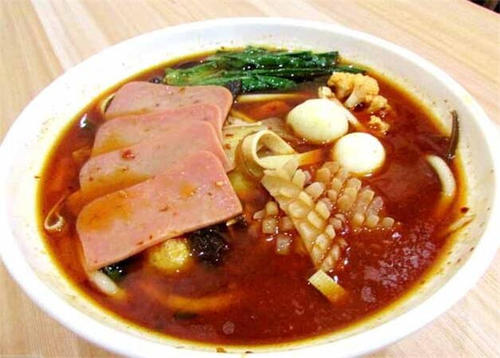 孙志鹏麻辣烫加盟费用多少钱？孙志鹏麻辣烫加盟总部