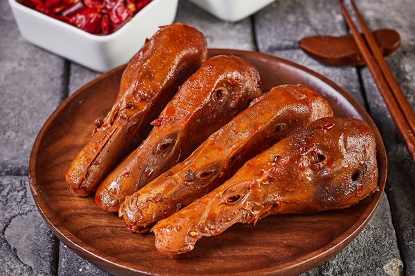 季峰一手鸭脖加盟费/季峰一手鸭脖加盟热线