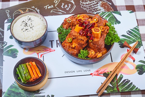 狼行天下酱骨店铺有多少家?什么方式可以加盟狼行天下?