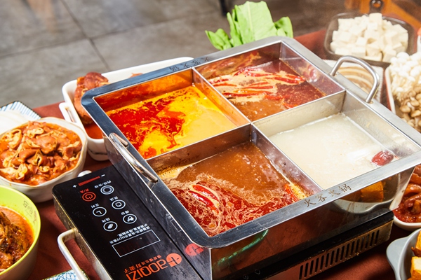 祥合怪厨烤骨头火锅是连锁店吗?如何加盟祥合怪厨烤骨头火锅?