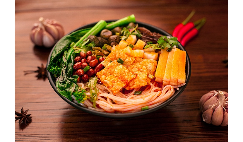 螺掌柜螺蛳粉加盟官网：2023螺掌柜螺蛳粉加盟费用多少钱？