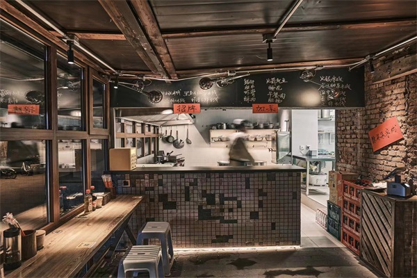 2023隐柒柒水瓢米线官网加盟费多少？沈阳隐柒柒水瓢米线加盟电话