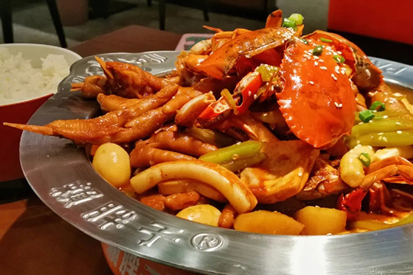 赖胖子肉蟹煲加盟店多少钱？赖胖子肉蟹煲加盟官网