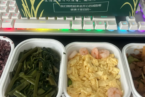  加盟麦稻中式健康菜的投资预算大概是多少？