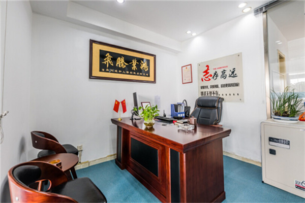 蹦奔跳儿童乐园加盟费用多少钱-蹦奔跳儿童乐园加盟电话(图1)