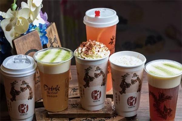 霓裳茶舞奶茶加盟成本多少钱_加盟费用及优势(图1)