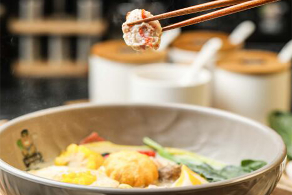 【好三多麻辣烫加盟费】好三多麻辣烫加盟多少钱?(图1) 【好三多麻辣烫加盟费】好三多麻辣烫加盟多少钱?(图1)