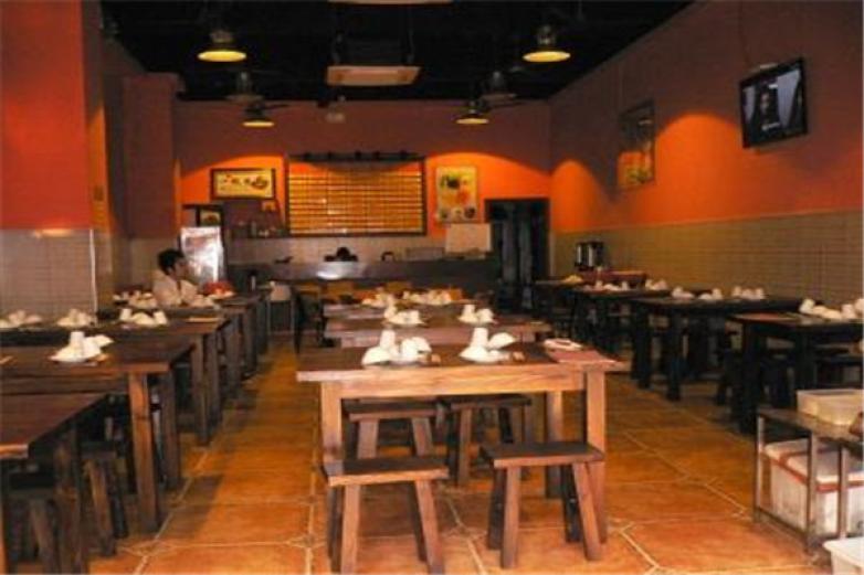 宝岛卤肉饭加盟费多少钱_加盟店电话