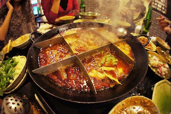 巴国口福火锅加盟店总部在哪里?巴国口福火锅加盟费投资成本费(图3)