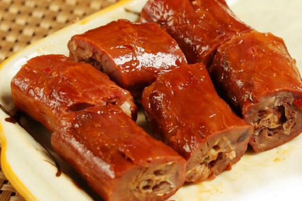 滋不语现捞卤味加盟门槛高吗？加盟怎么样？(图1)