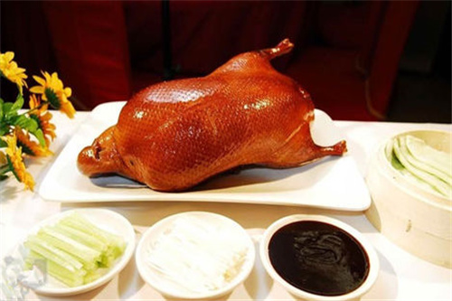 北京果木烤鸭加盟费用多少钱？北京果木烤鸭怎么样呢？(图3)