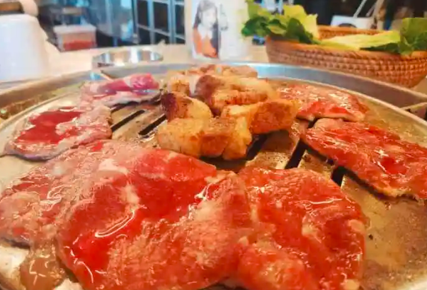 韩国肉本家烤肉加盟