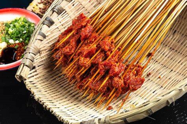 金武门牛肉串串加盟条件以及优势(图2)