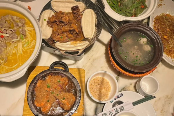 小菜园餐厅加盟多少钱，小菜园新徽菜