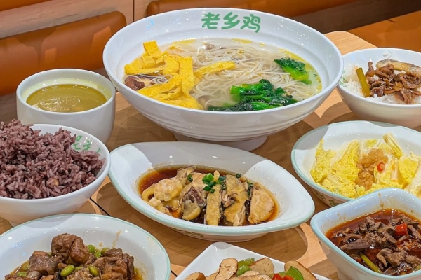 老乡鸡加盟店要多少钱？老乡鸡加盟优势有哪些？(图2)