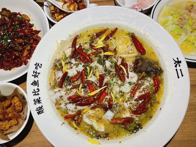 太二酸菜鱼加盟吗能赚钱吗，现在还能做吗(图1)