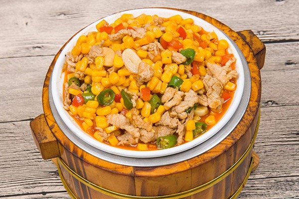 逍肴厨子木桶饭加盟费多少钱？逍肴厨子木桶饭总部(图2)