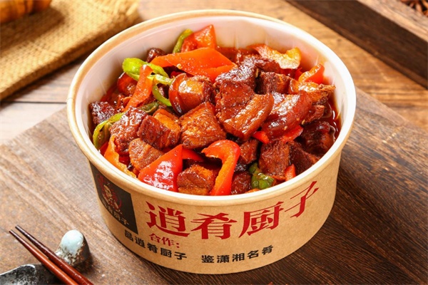 逍肴厨子木桶饭加盟费多少钱？逍肴厨子木桶饭总部(图6)