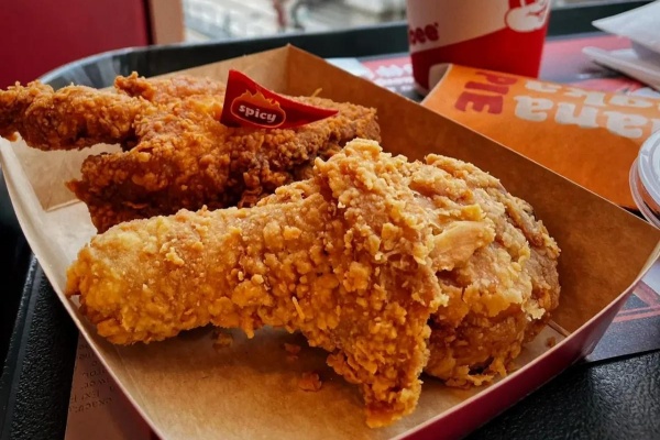 加盟快乐蜂，掘金“菲律宾快餐大王”全球化红利!2026年最新加盟政策及费用公布(图5)