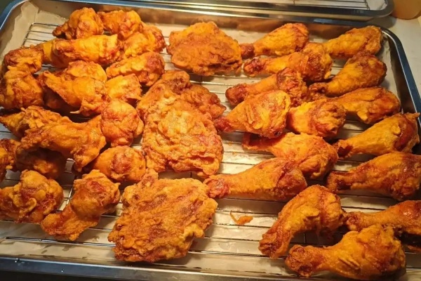 2026年咏巷炸鸡加盟前景如何?有哪些扶持政策?(图4) 2026年咏巷炸鸡加盟前景如何?有哪些扶持政策?(图4)