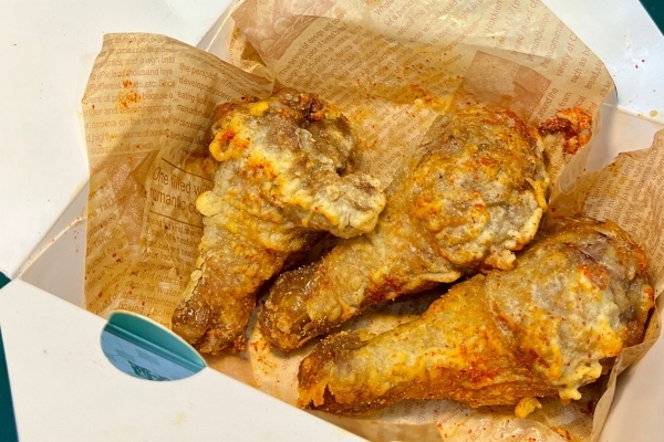 2026加盟老香港炸鸡怎么样?加盟费及加盟条件全解析(图3) 2026加盟老香港炸鸡怎么样?加盟费及加盟条件全解析(图3)