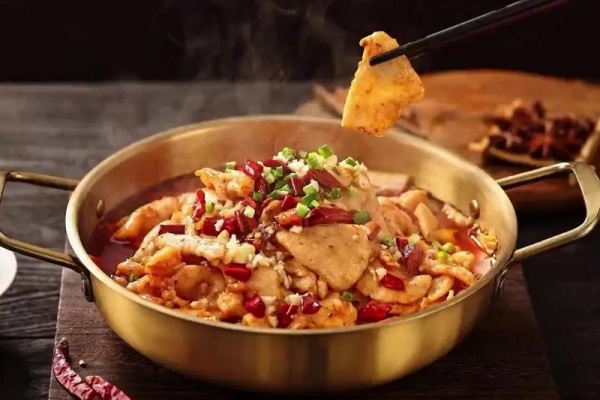 钱小匠爆汁牛肉饭加盟费多少钱?(2026最新版)(图3) 钱小匠爆汁牛肉饭加盟费多少钱?(2026最新版)(图3)